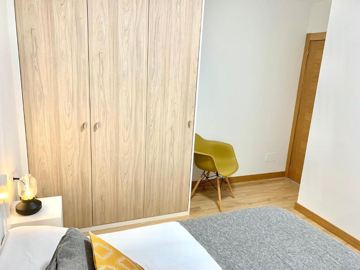 Casa Ferreiros. Parking Y Wifi Incluidos! Lägenhet Gijón Exteriör bild