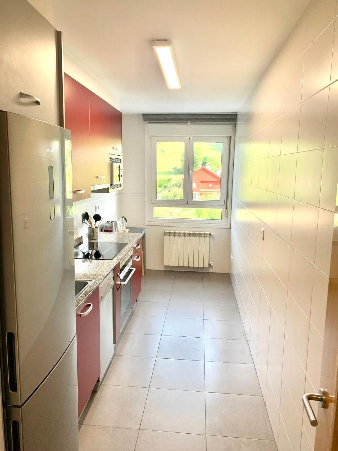 Casa Ferreiros. Parking Y Wifi Incluidos! Lägenhet Gijón Exteriör bild